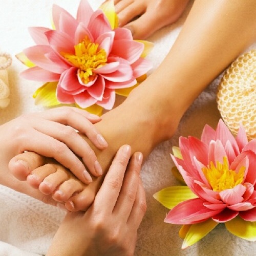 NUMBER ONE NAILS SALON - pedicure